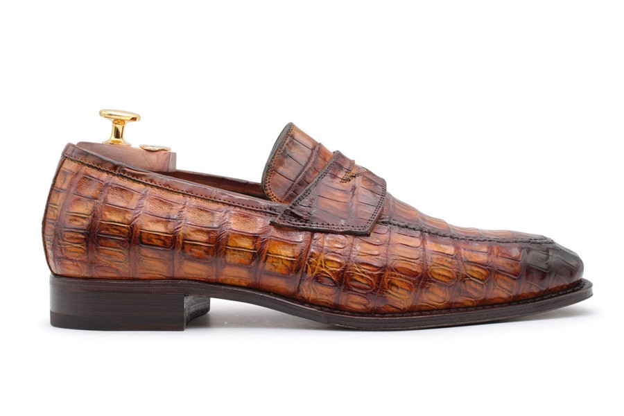 Fine Leathers Harris Shoes 1913 | Crocodile Moccasin Brown